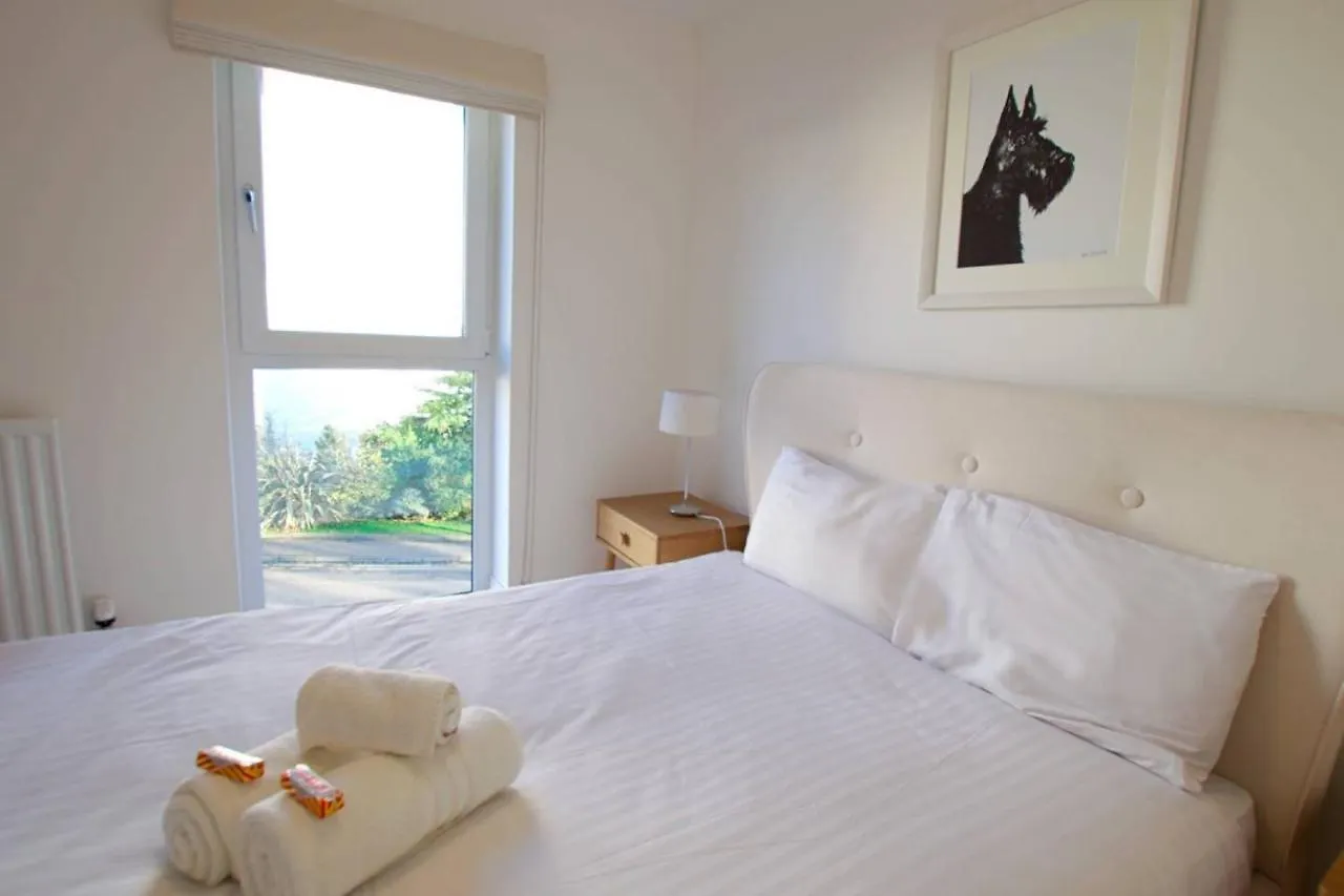 Altido Bright City Centre 2Bed, 2Bath With Free Parking Эдинбург Апартаменты
